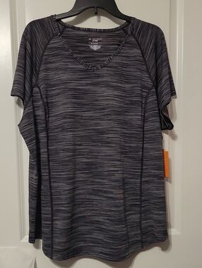 Tek Gear Women's DryTek S/S, V-neck, Black/gray Mini Stripes Shirt, 2X NWT